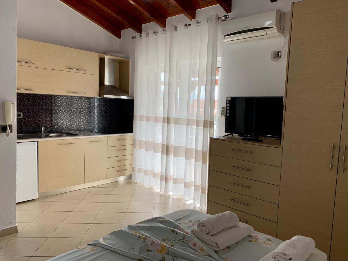 Bardhi Apts Sarandë Exteriér fotografie