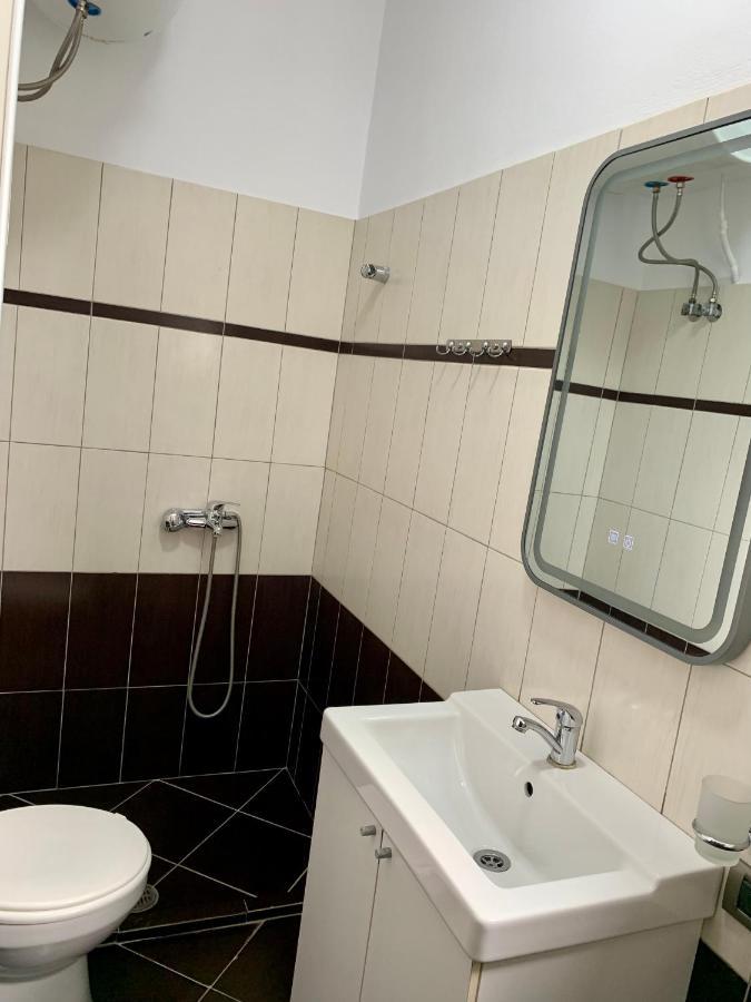 Bardhi Apts Sarandë Exteriér fotografie