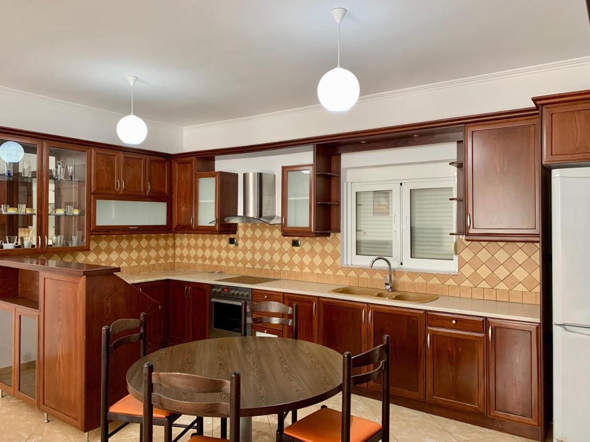 Bardhi Apts Sarandë Exteriér fotografie